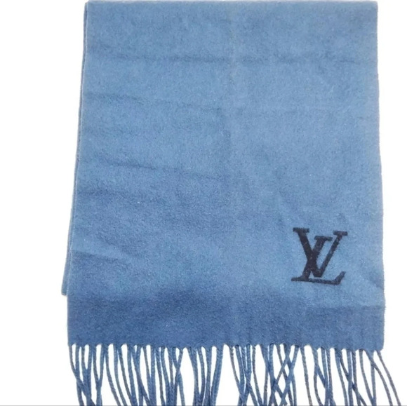 Louis Vuitton Blue Cashmere Scarf - Picture 5 of 9
